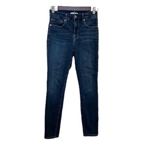 Good American Good Legs Crop Jeans Size 2 / 26 Style GLC899T Blue Denim